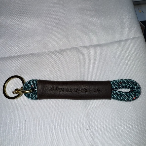 Wildwood Oyster Co. Accessories - WILDWOOD OYSTER CO. ROPE AND LEATHER KEYCHAIN BROWN LEATHER TEAL ROPE